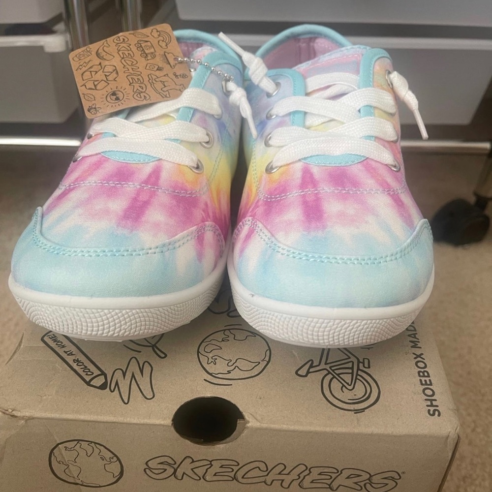 Skechers Kids Slip-On Shoes Size 3.5 • NIB